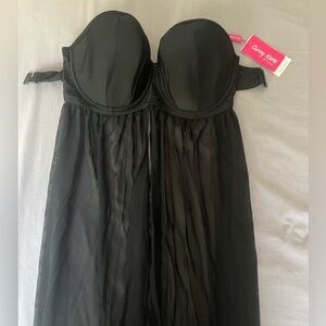 NWT. Curvy Kate D-K cup. Wrapsody Bandeau Bikini top.   Size 32i.